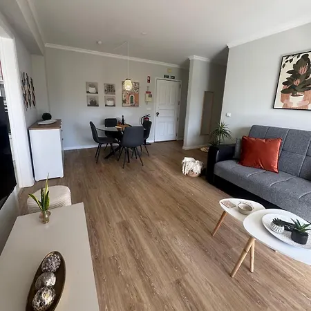 アパート Ajuda Mar Holidays Ii