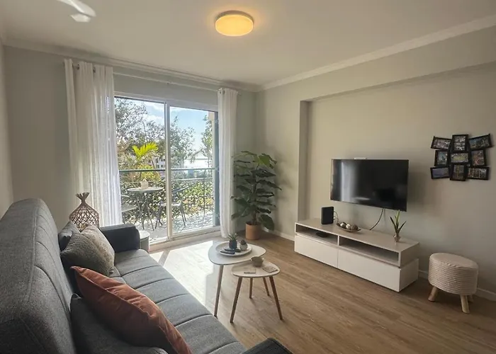 Ajuda Mar Holidays Ii アパート *